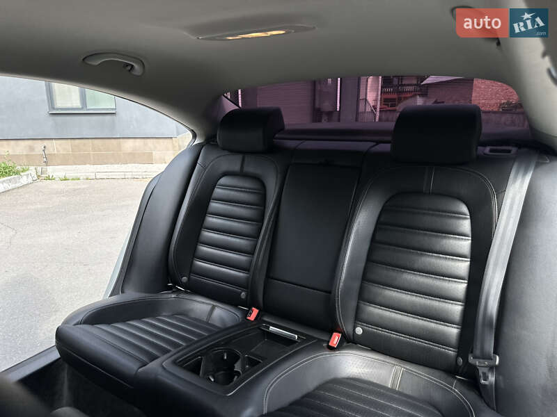 Купе Volkswagen CC / Passat CC 2010 в Тернополе