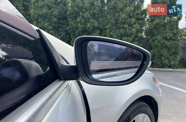 Купе Volkswagen CC / Passat CC 2010 в 