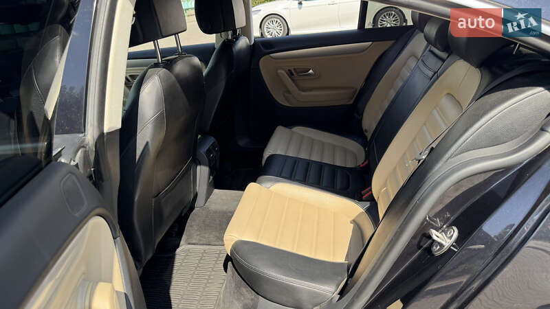 Купе Volkswagen CC / Passat CC 2012 в Черкассах