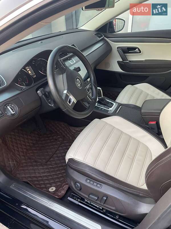Купе Volkswagen CC / Passat CC 2012 в Харькове