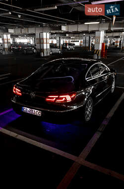 Купе Volkswagen CC / Passat CC 2013 в 