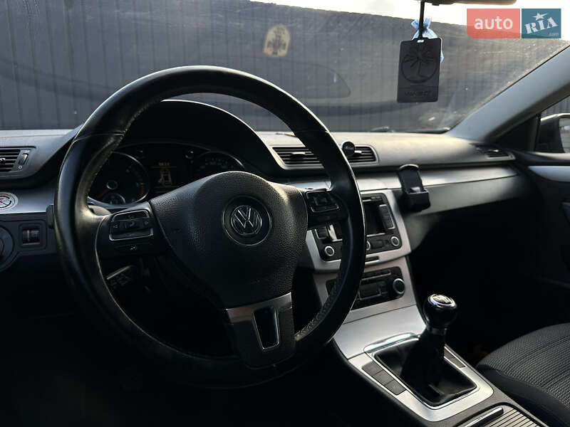 Купе Volkswagen CC / Passat CC 2008 в Дрогобичі фото 15 Купе Volkswagen CC / Passat CC 2008 в Дрогобичі