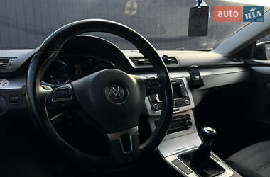 Купе Volkswagen CC / Passat CC 2008 в 