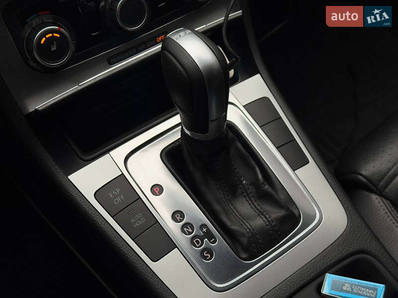 Купе Volkswagen CC / Passat CC 2010 в Кривом Роге фото 20 Купе Volkswagen CC / Passat CC 2010 в Кривом Роге