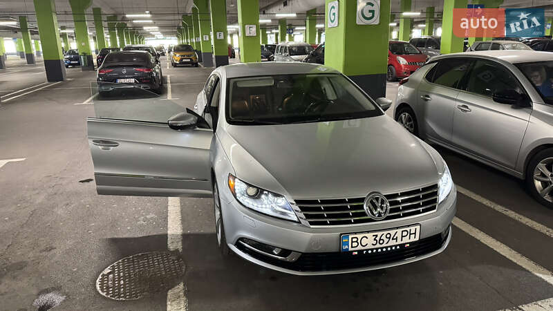 Купе Volkswagen CC / Passat CC 2015 в Самборе