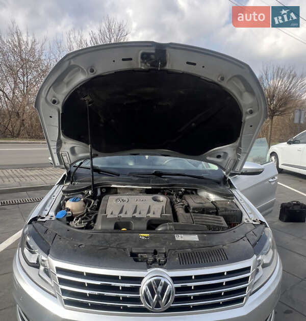 Купе Volkswagen CC / Passat CC 2014 в Луцьку