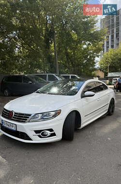 Купе Volkswagen CC / Passat CC 2014 в 
