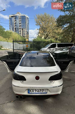 Купе Volkswagen CC / Passat CC 2014 в 