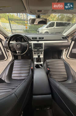 Купе Volkswagen CC / Passat CC 2014 в 