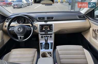 Купе Volkswagen CC / Passat CC 2014 в 