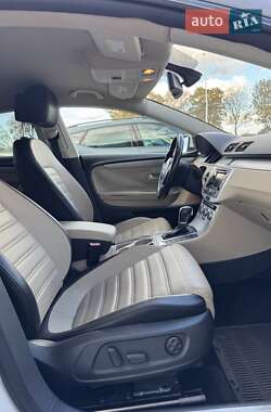 Купе Volkswagen CC / Passat CC 2014 в 