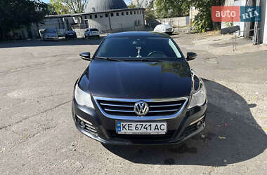 Купе Volkswagen CC / Passat CC 2009 в Дніпрі