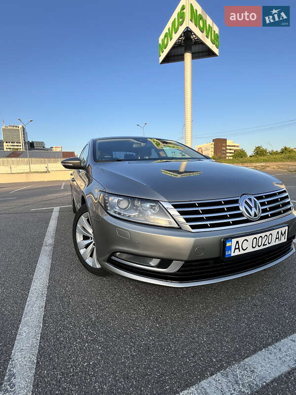 Купе Volkswagen CC / Passat CC 2012 в Луцке