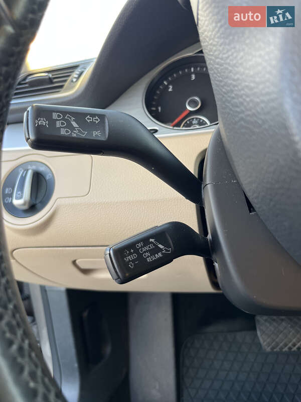 Купе Volkswagen CC / Passat CC 2012 в Луцке