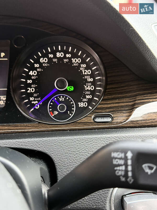 Купе Volkswagen CC / Passat CC 2014 в Василькове фото 16 Купе Volkswagen CC / Passat CC 2014 в Василькове