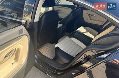 Купе Volkswagen CC / Passat CC 2011 в 