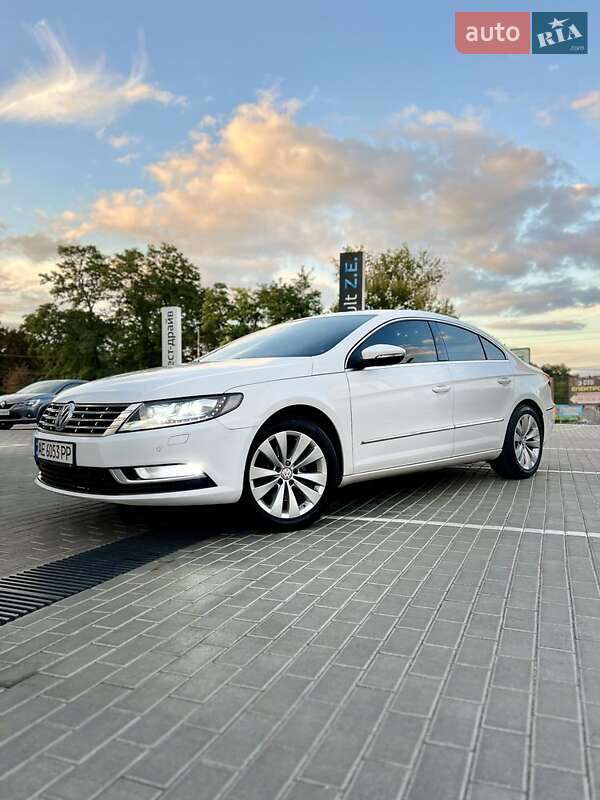 Купе Volkswagen CC / Passat CC 2012 в Кропивницком