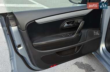 Купе Volkswagen CC / Passat CC 2012 в 