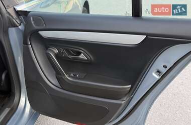 Купе Volkswagen CC / Passat CC 2012 в 