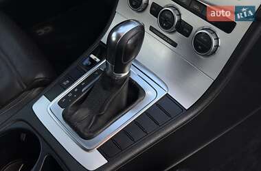 Купе Volkswagen CC / Passat CC 2012 в 