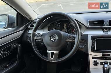 Купе Volkswagen CC / Passat CC 2012 в 