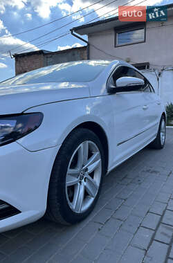 Купе Volkswagen CC / Passat CC 2013 в 