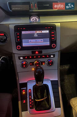 Купе Volkswagen CC / Passat CC 2013 в 