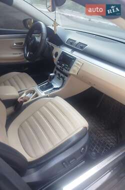 Купе Volkswagen CC / Passat CC 2015 в 