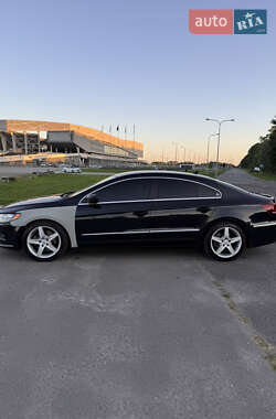 Купе Volkswagen CC / Passat CC 2014 в 