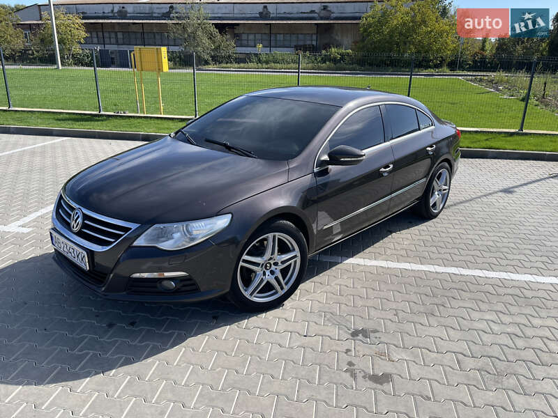 Volkswagen CC / Passat CC 2010