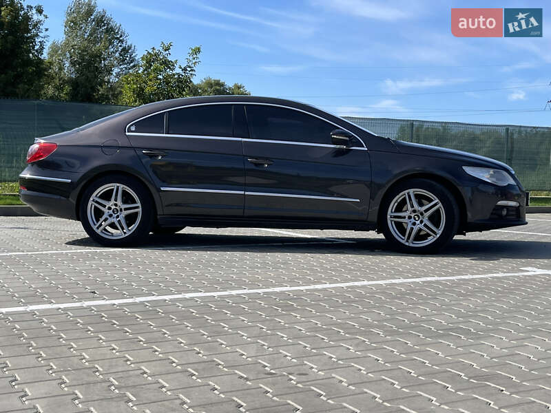 Купе Volkswagen CC / Passat CC 2010 в Вінниці