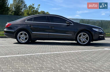 Купе Volkswagen CC / Passat CC 2010 в 
