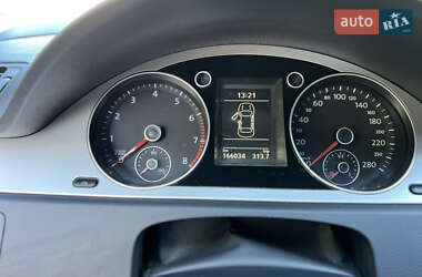 Купе Volkswagen CC / Passat CC 2009 в 