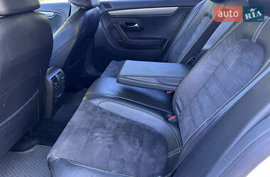 Купе Volkswagen CC / Passat CC 2009 в 