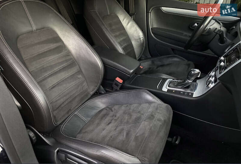 Купе Volkswagen CC / Passat CC 2014 в Ужгороде