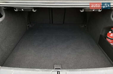 Купе Volkswagen CC / Passat CC 2014 в 