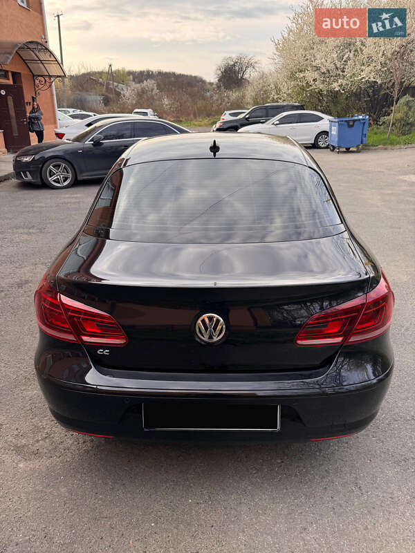 Купе Volkswagen CC / Passat CC 2014 в Ужгороде