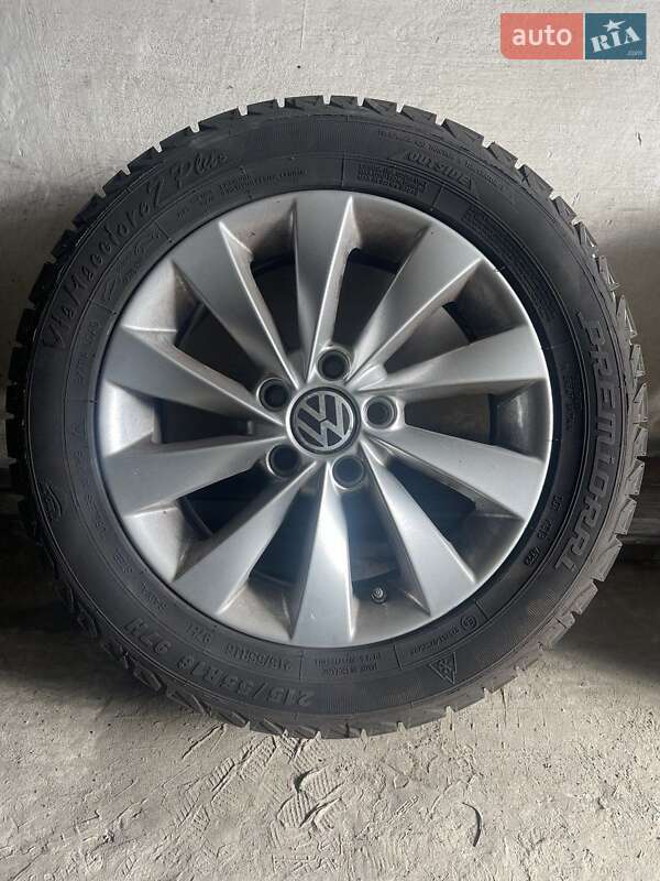 Купе Volkswagen CC / Passat CC 2013 в Киеве