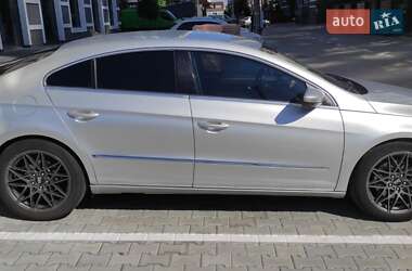 Купе Volkswagen CC / Passat CC 2012 в 