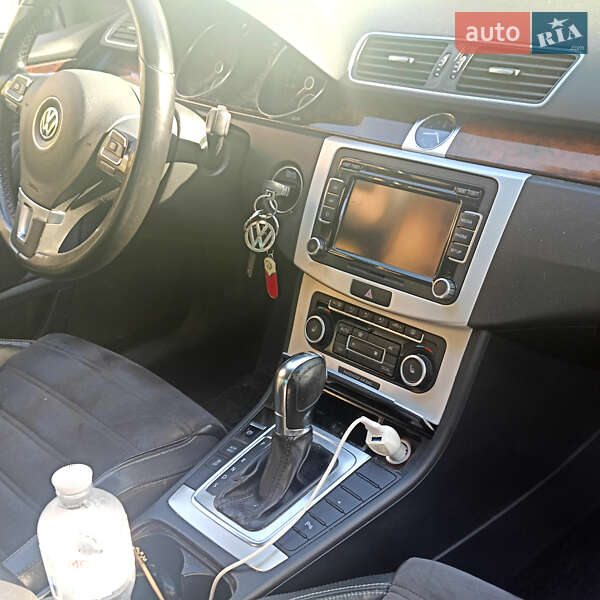 Купе Volkswagen CC / Passat CC 2011 в Одессе