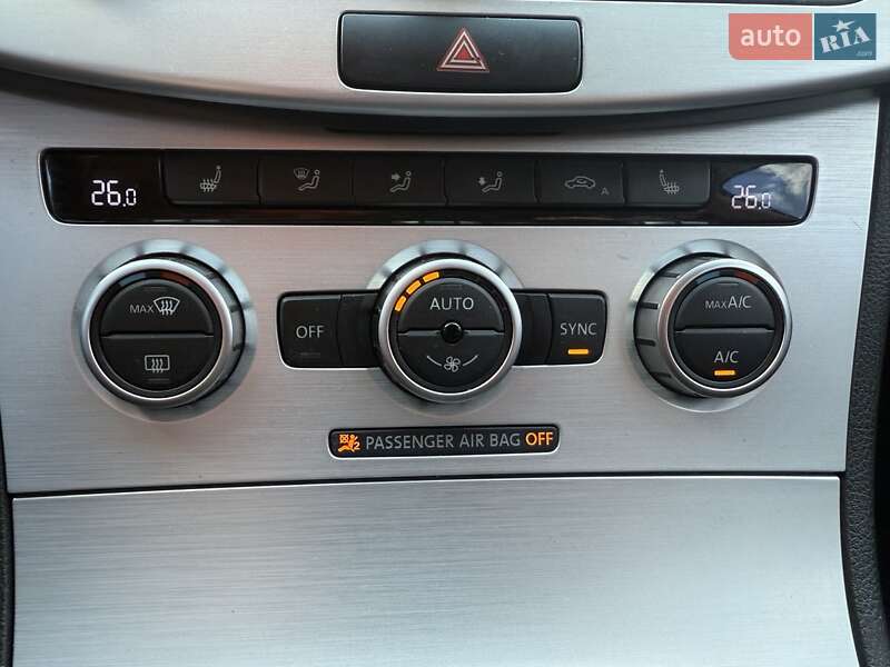 Купе Volkswagen CC / Passat CC 2015 в Киеве