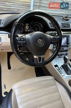 Купе Volkswagen CC / Passat CC 2014 в 