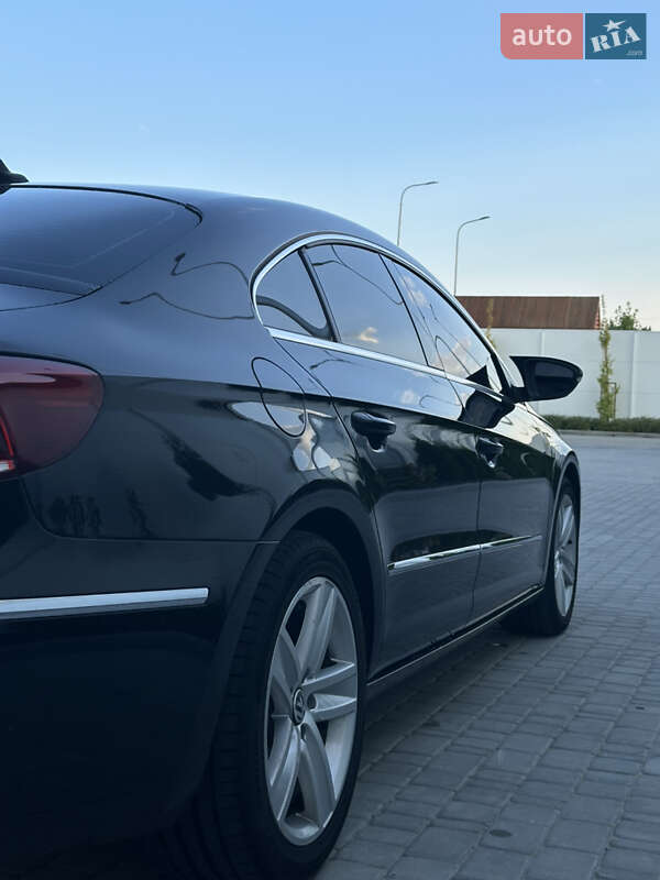 Купе Volkswagen CC / Passat CC 2015 в Виннице