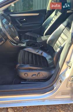 Купе Volkswagen CC / Passat CC 2008 в 