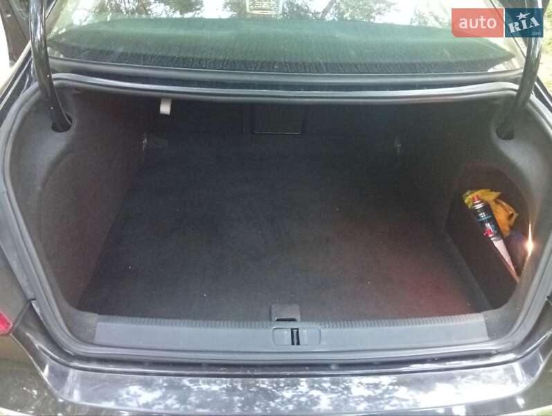 Купе Volkswagen CC / Passat CC 2008 в Обухове