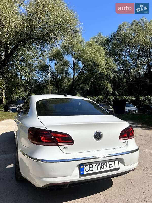 Купе Volkswagen CC / Passat CC 2016 в Чернігові