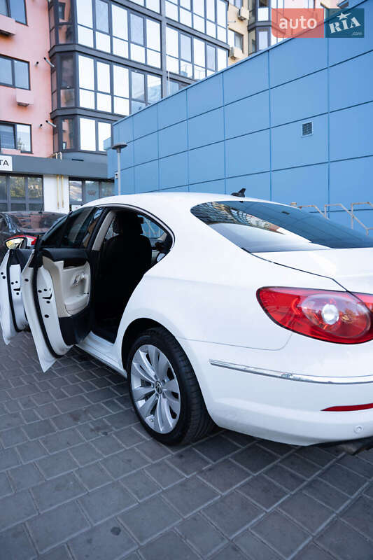 Седан Volkswagen CC / Passat CC 2011 в Одесі фото 6 Седан Volkswagen CC / Passat CC 2011 в Одесі