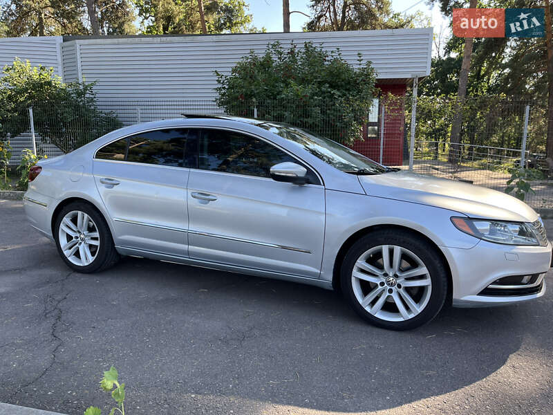 Купе Volkswagen CC / Passat CC 2012 в Виннице
