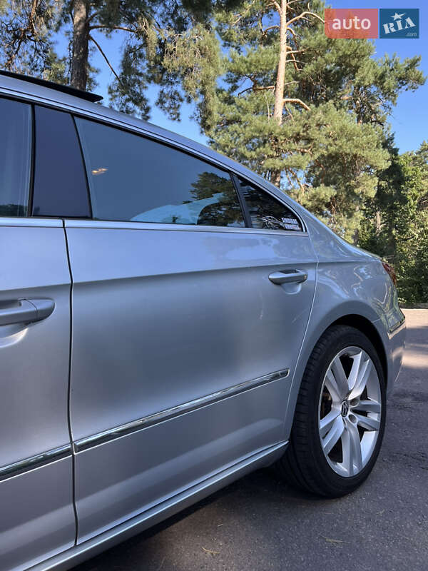 Купе Volkswagen CC / Passat CC 2012 в Виннице