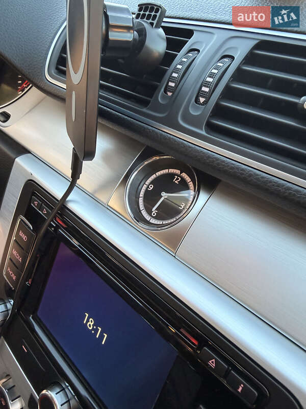 Купе Volkswagen CC / Passat CC 2014 в Киеве